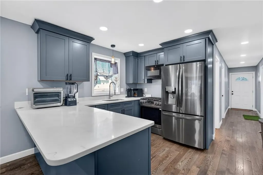 30 Deborah Street Providence RI 02909