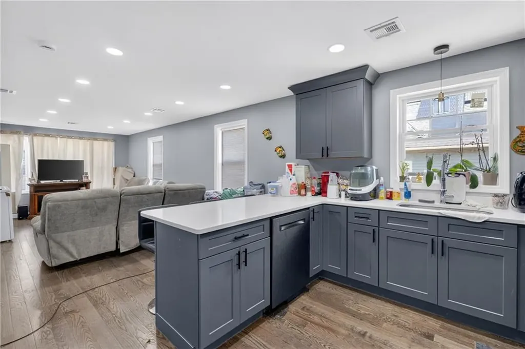 30 Deborah Street Providence RI 02909