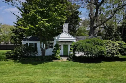 18 Ledge Road Newport RI 02840
