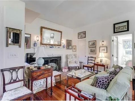 18 Ledge Road Newport RI 02840