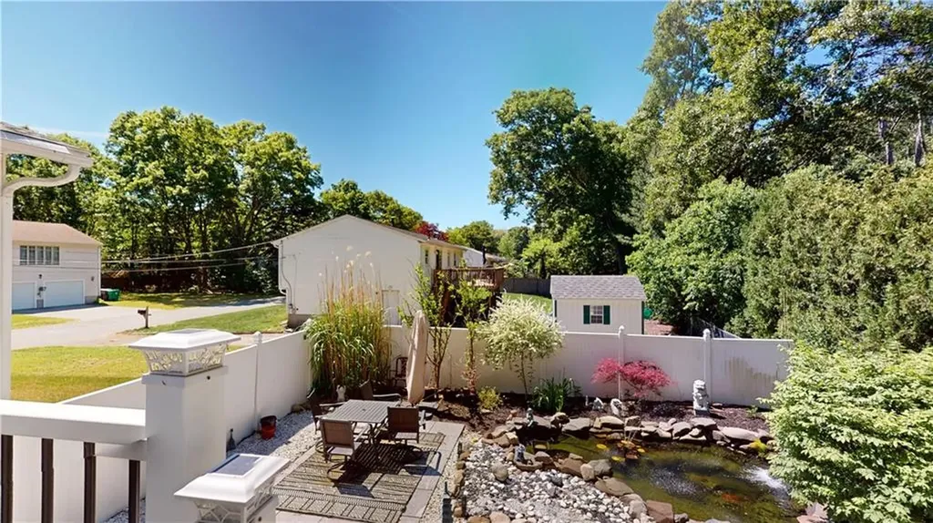 17 Tell Street Warwick RI 02889