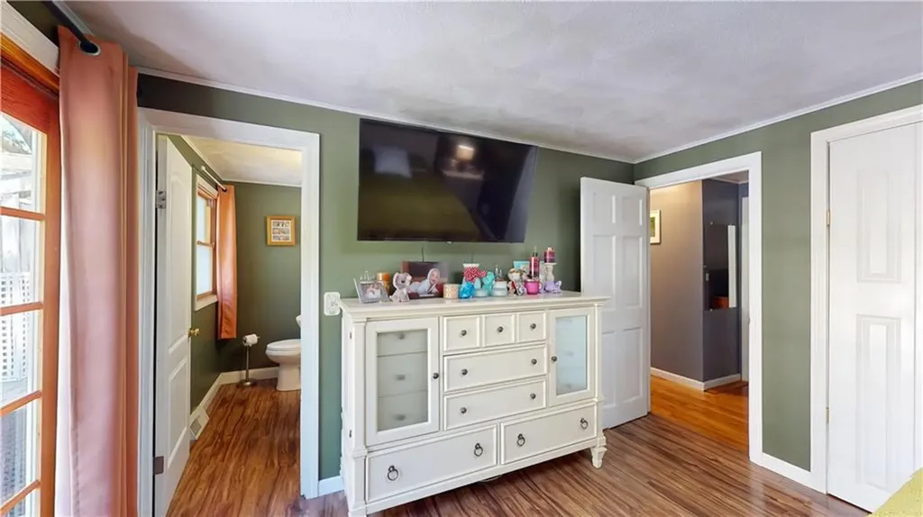 17 Tell Street Warwick RI 02889