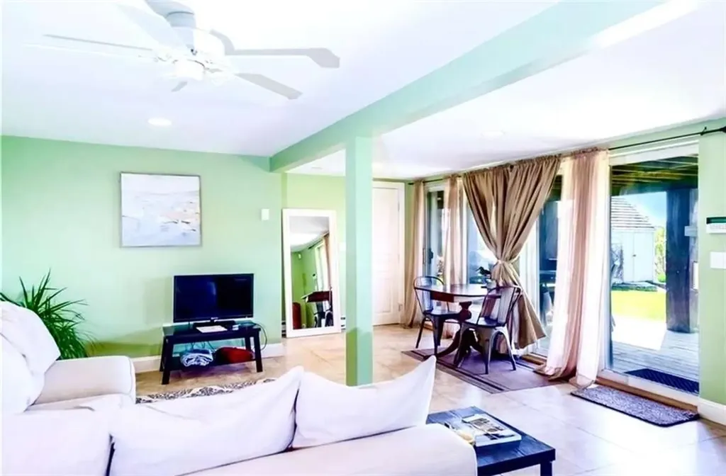 213 Seaside Drive Jamestown RI 02835