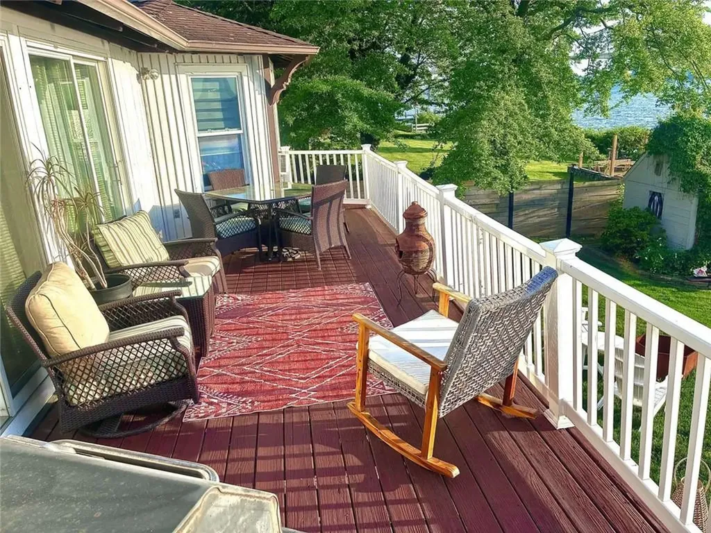 213 Seaside Drive Jamestown RI 02835