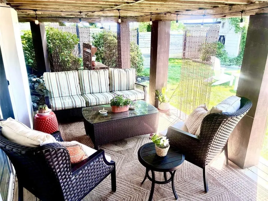 213 Seaside Drive Jamestown RI 02835