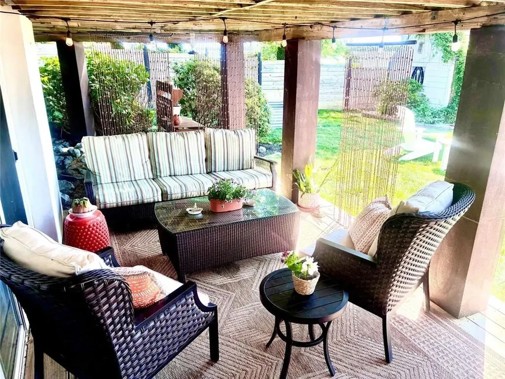 213 Seaside Drive Jamestown RI 02835
