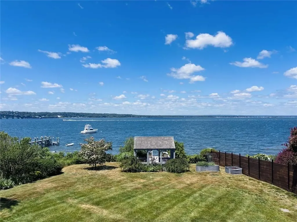 213 Seaside Drive Jamestown RI 02835