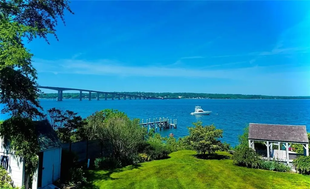 213 Seaside Drive Jamestown RI 02835