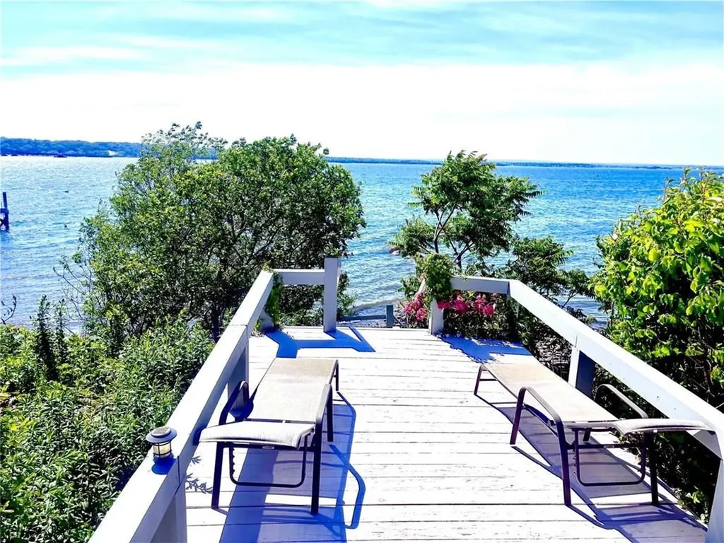 213 Seaside Drive Jamestown RI 02835