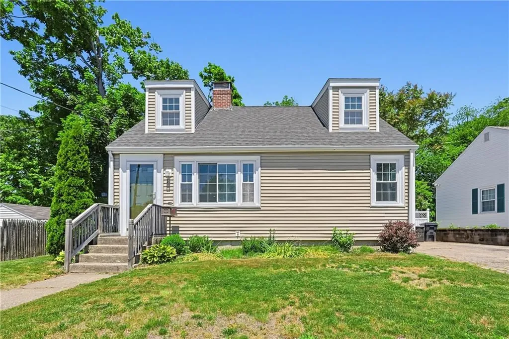 14 Jenks Street East Providence RI 02914