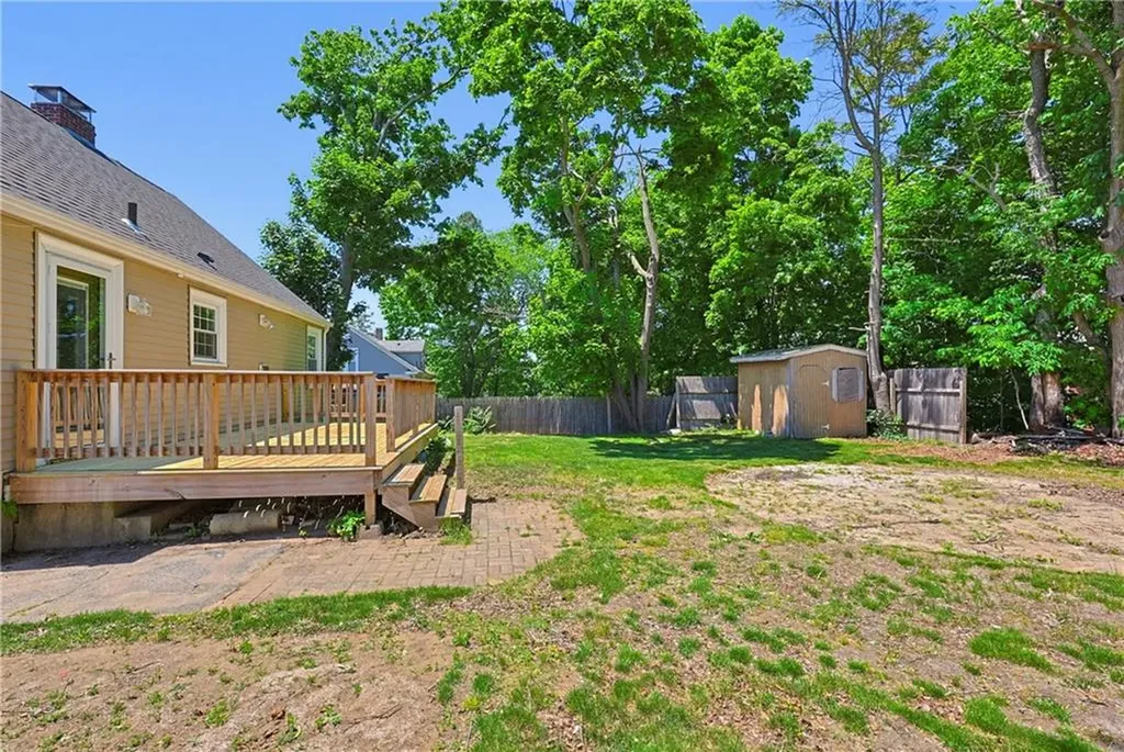 14 Jenks Street East Providence RI 02914