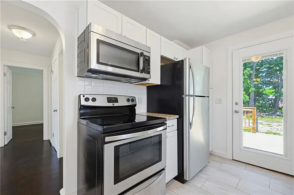 14 Jenks Street East Providence RI 02914