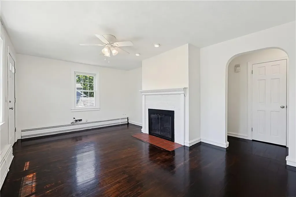 14 Jenks Street East Providence RI 02914
