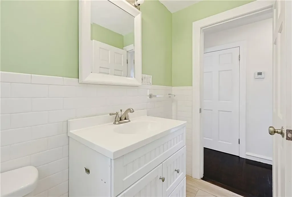 14 Jenks Street East Providence RI 02914