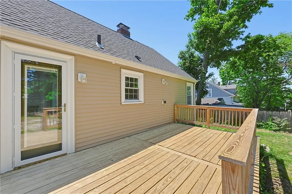 14 Jenks Street East Providence RI 02914