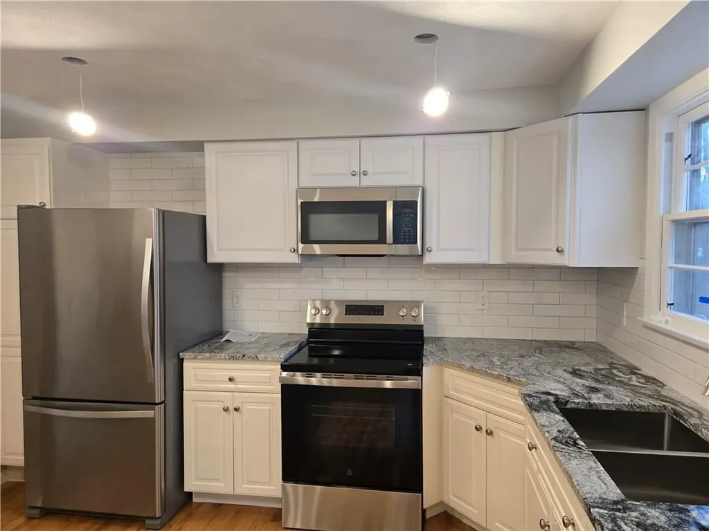 1 Angell Road Lincoln RI 02865