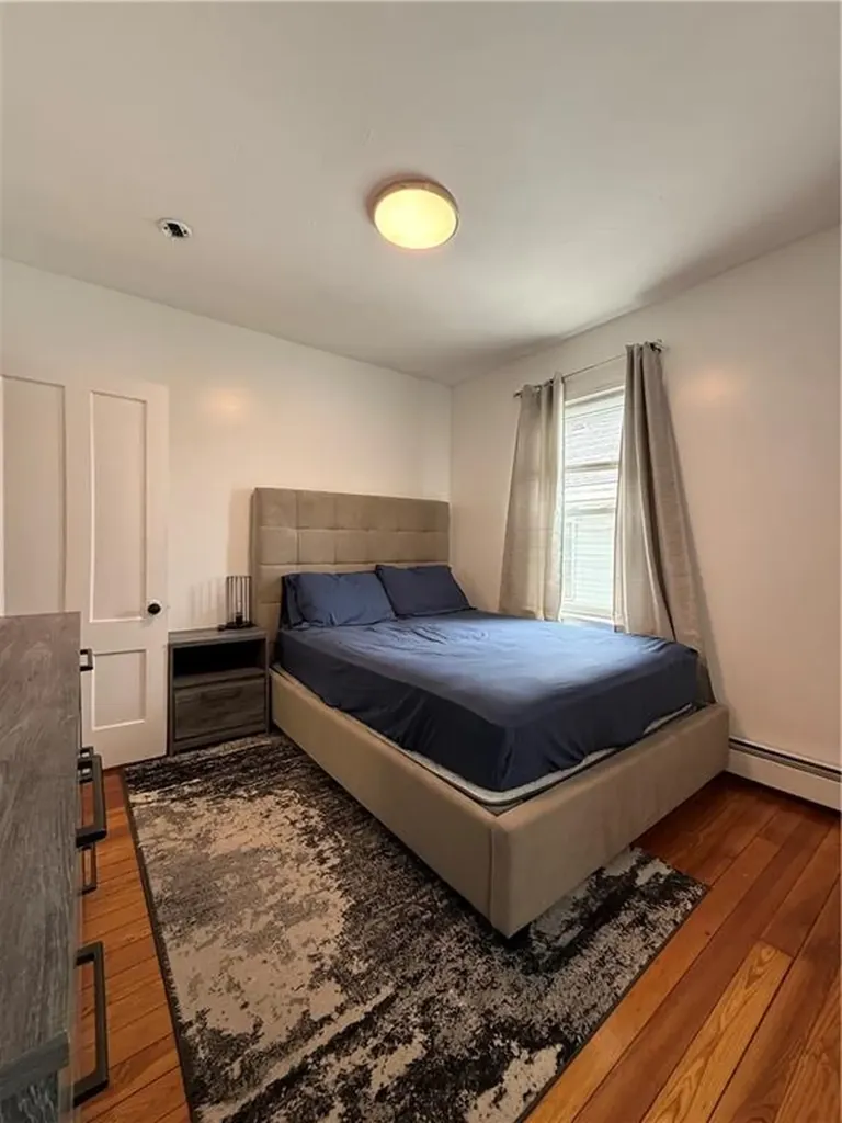 9 Fenmoor Street East Providence RI 02914