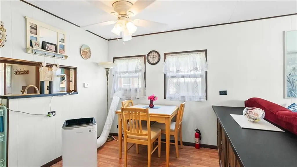 979 #8 Toll Gate Road Warwick RI 02886