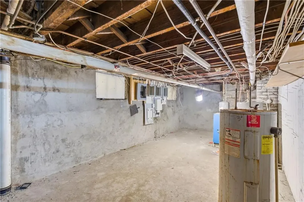 453 Central Avenue Pawtucket RI 02861