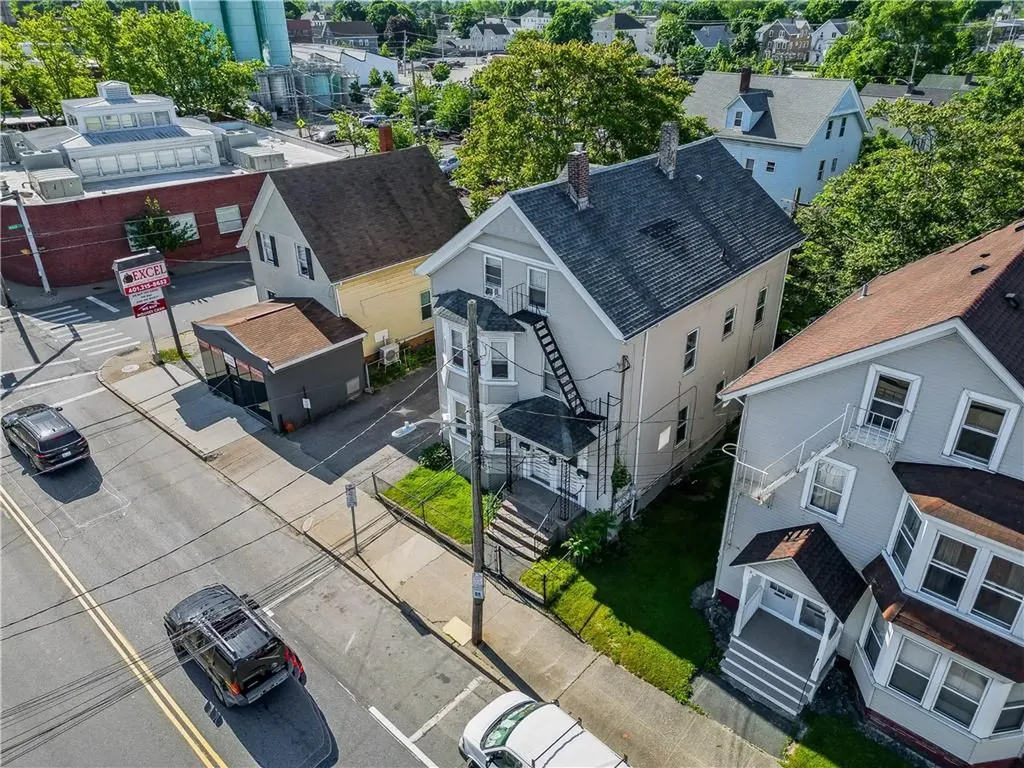 453 Central Avenue Pawtucket RI 02861
