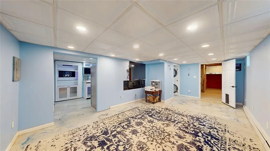398 Great Road Lincoln RI 02865