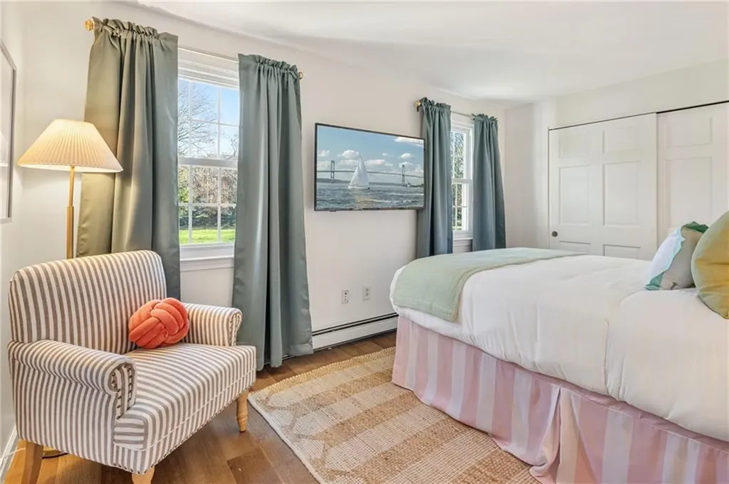 20 Samson Lane Middletown RI 02842