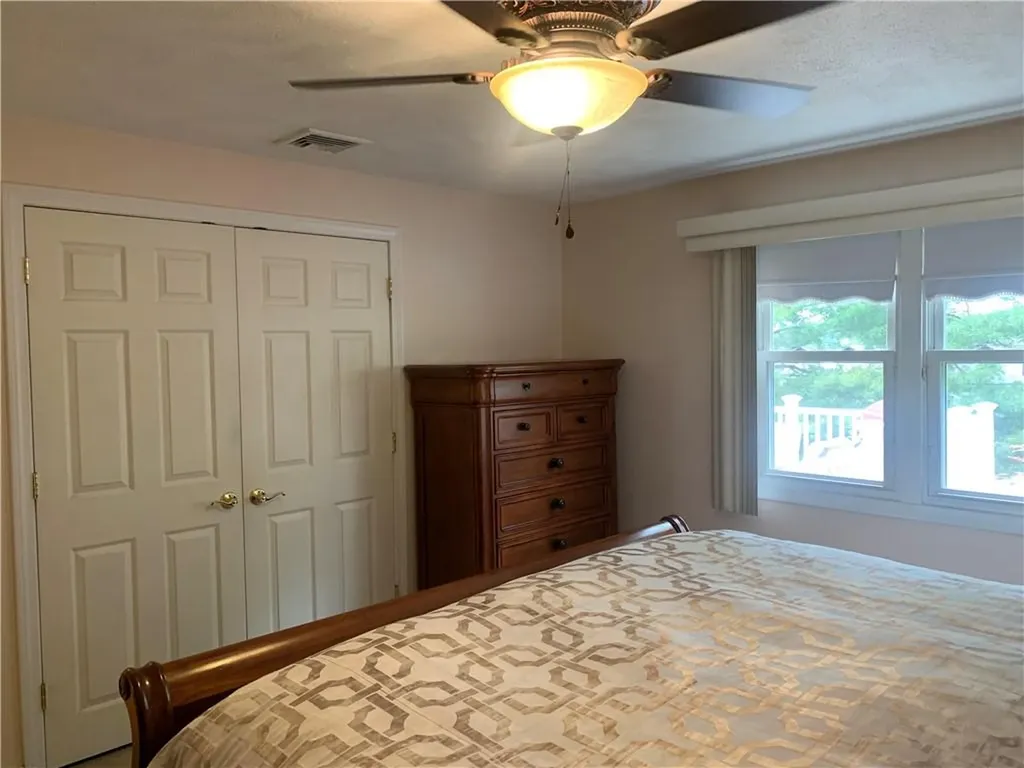 9 Pleasant Avenue North Providence RI 02911