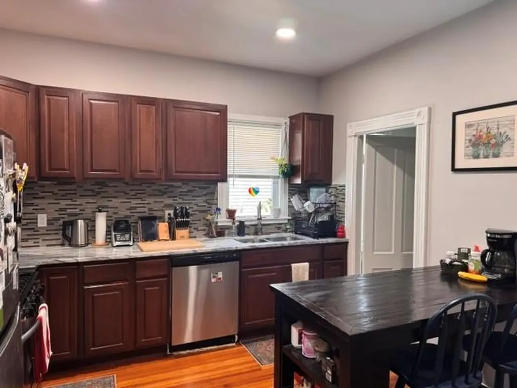 138 140 Doyle Avenue Providence RI 02906