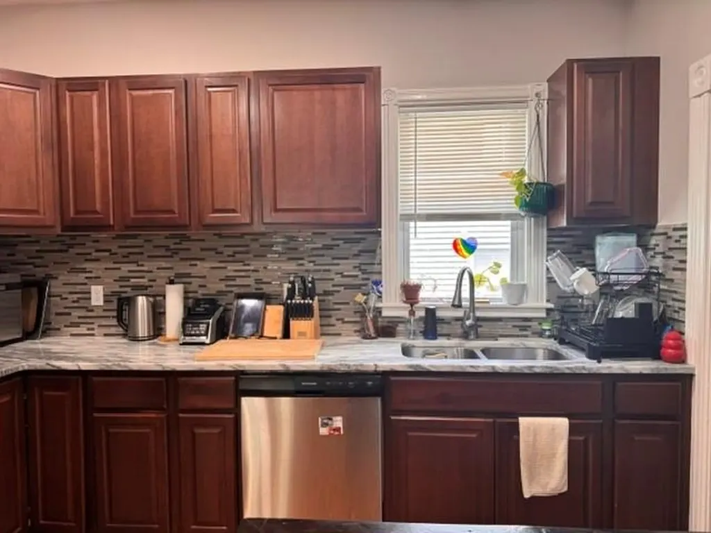 138 140 Doyle Avenue Providence RI 02906