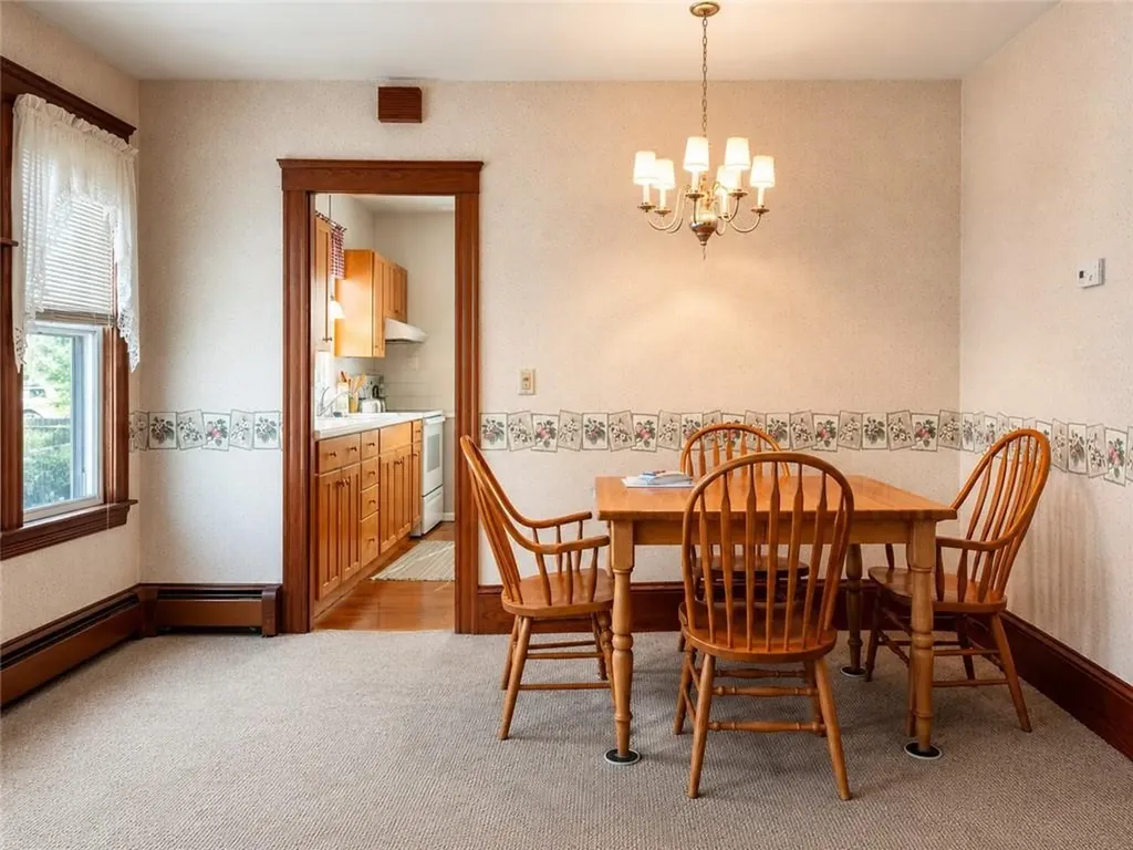 484 Daggett Avenue Pawtucket RI 02861