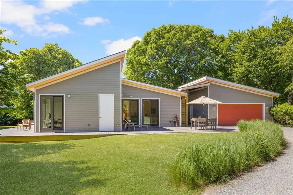 621 East Shore Road Jamestown RI 02835