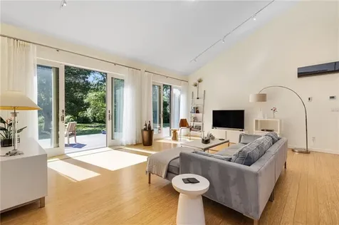 621 East Shore Road Jamestown RI 02835