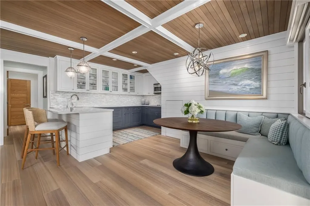 308 Swans Wharf Row Newport RI 02840