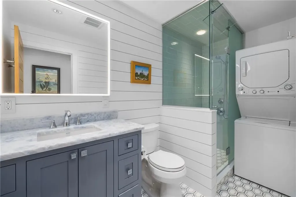 308 Swans Wharf Row Newport RI 02840