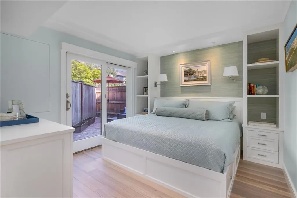 308 Swans Wharf Row Newport RI 02840