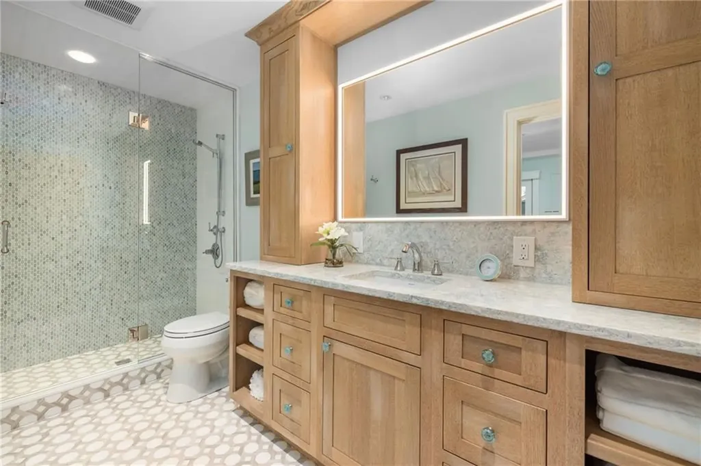 308 Swans Wharf Row Newport RI 02840