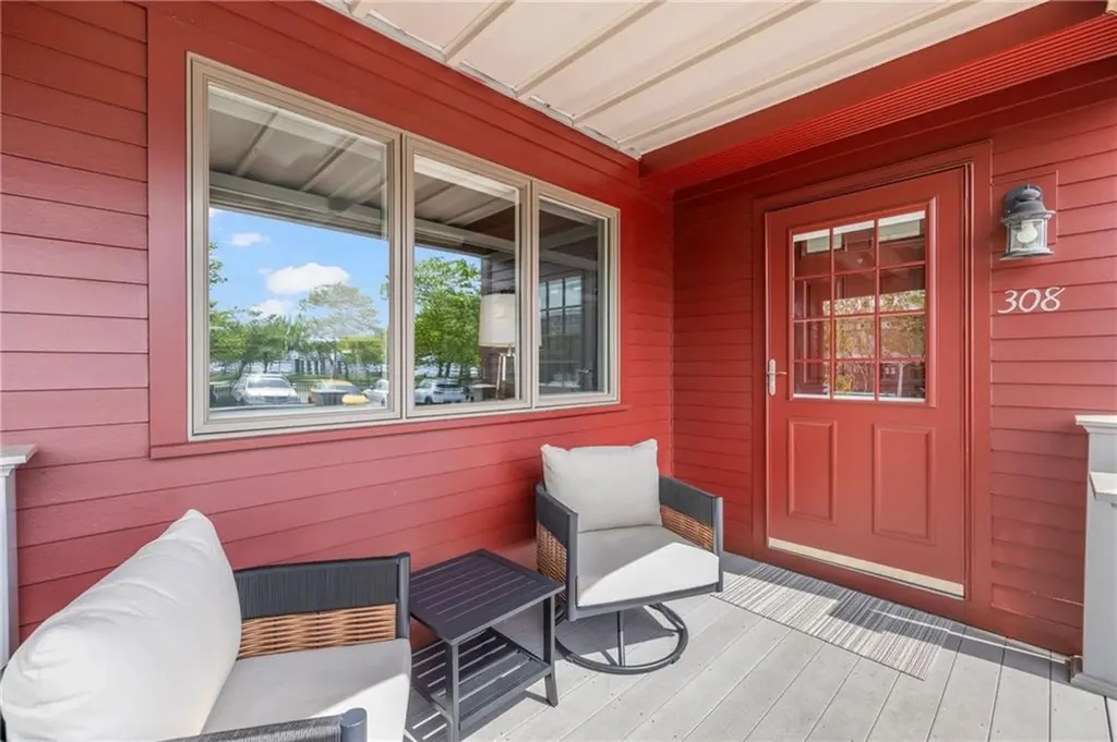 308 Swans Wharf Row Newport RI 02840