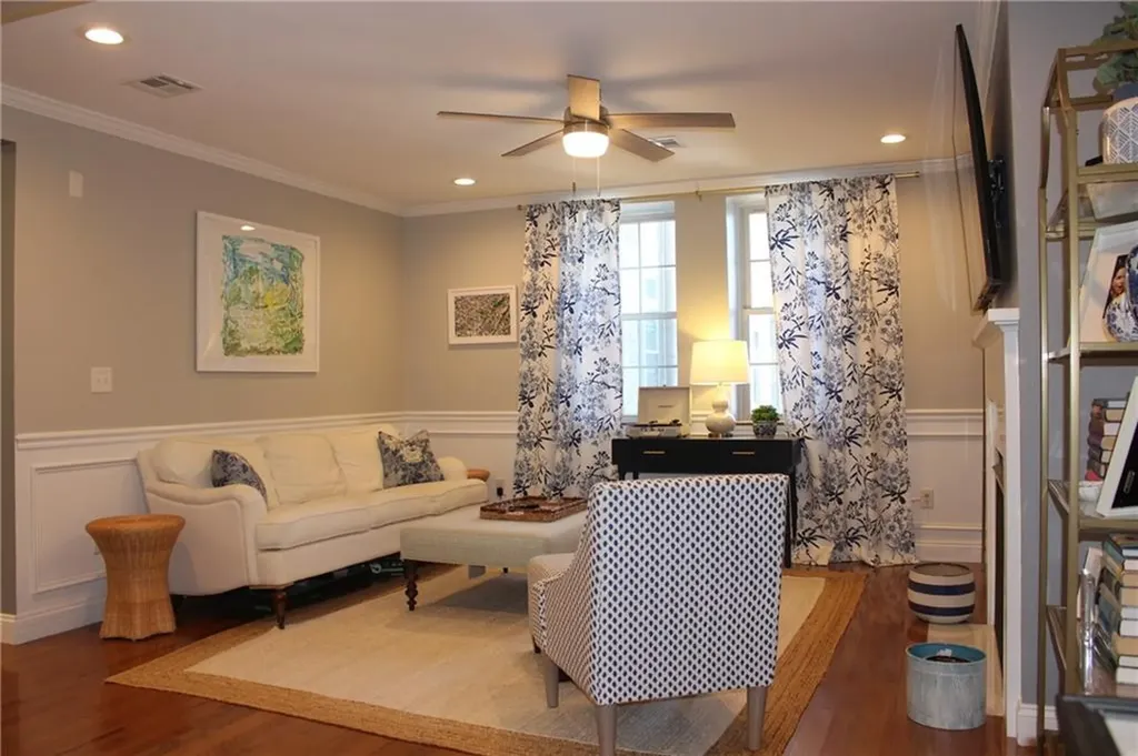 7 Mount Hope Avenue Providence RI 02906