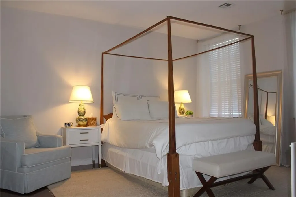 7 Mount Hope Avenue Providence RI 02906
