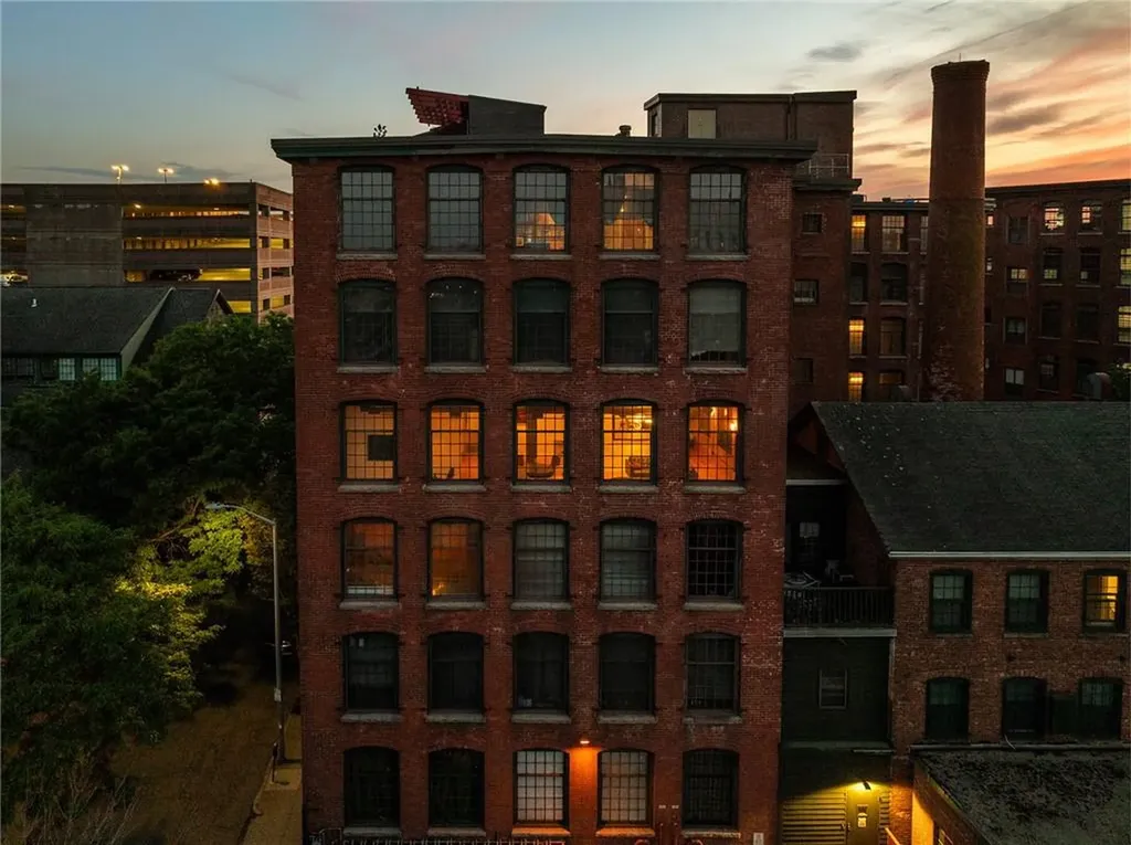 18 Imperial Place Providence RI 02903
