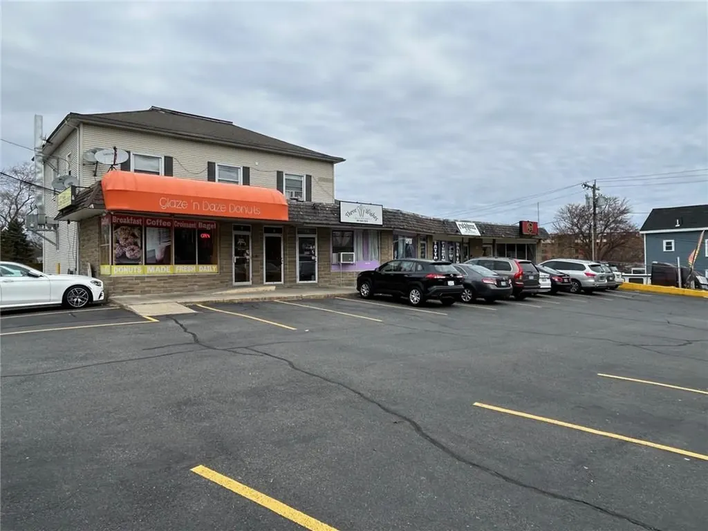39 Greenville Avenue Johnston RI 02919