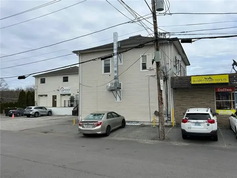 39 Greenville Avenue Johnston RI 02919