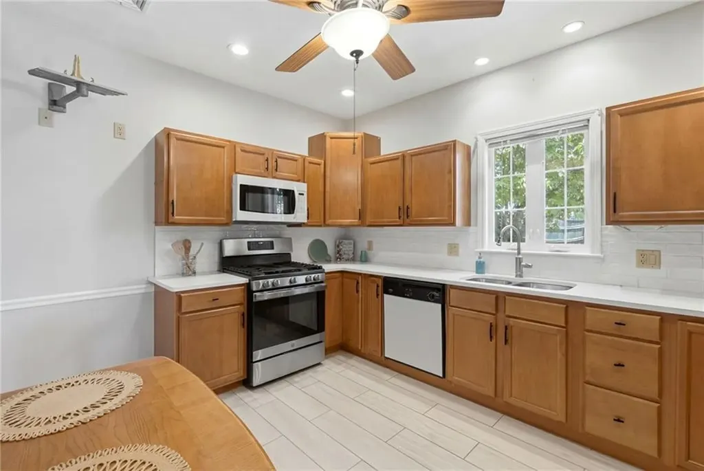 28 Fairview Avenue Cumberland RI 02864