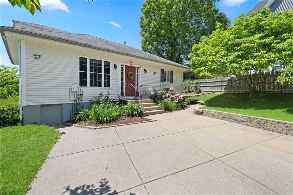 28 Fairview Avenue Cumberland RI 02864