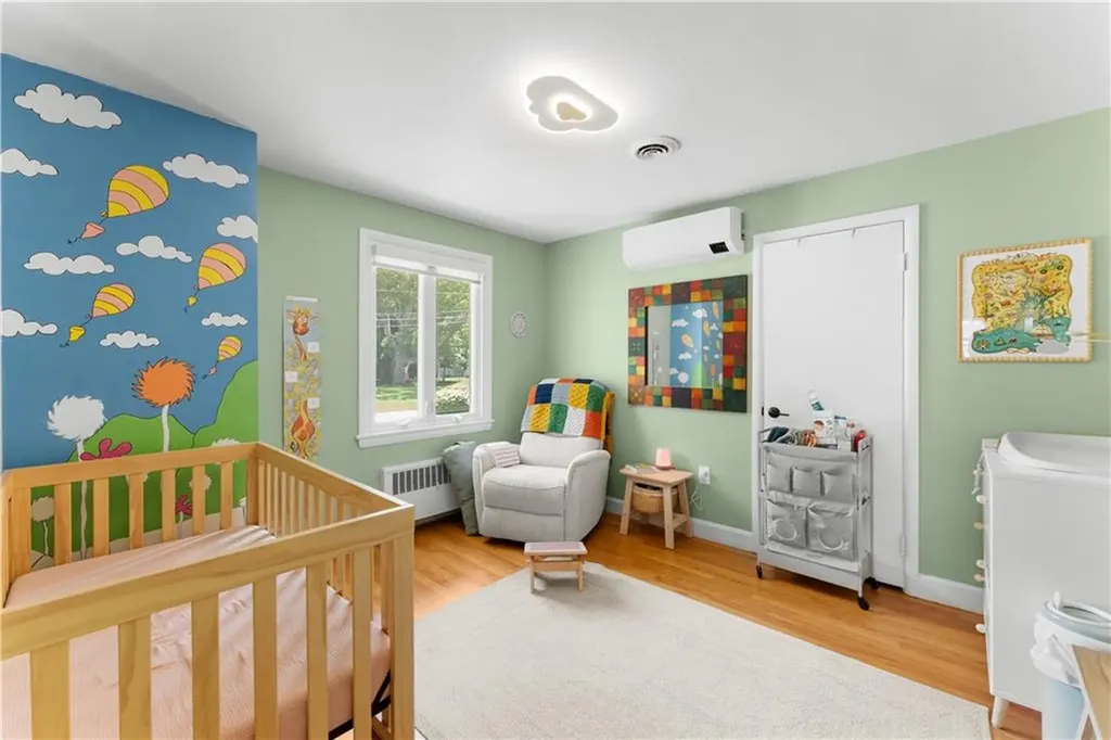 417 Squantum Drive Warwick RI 02888