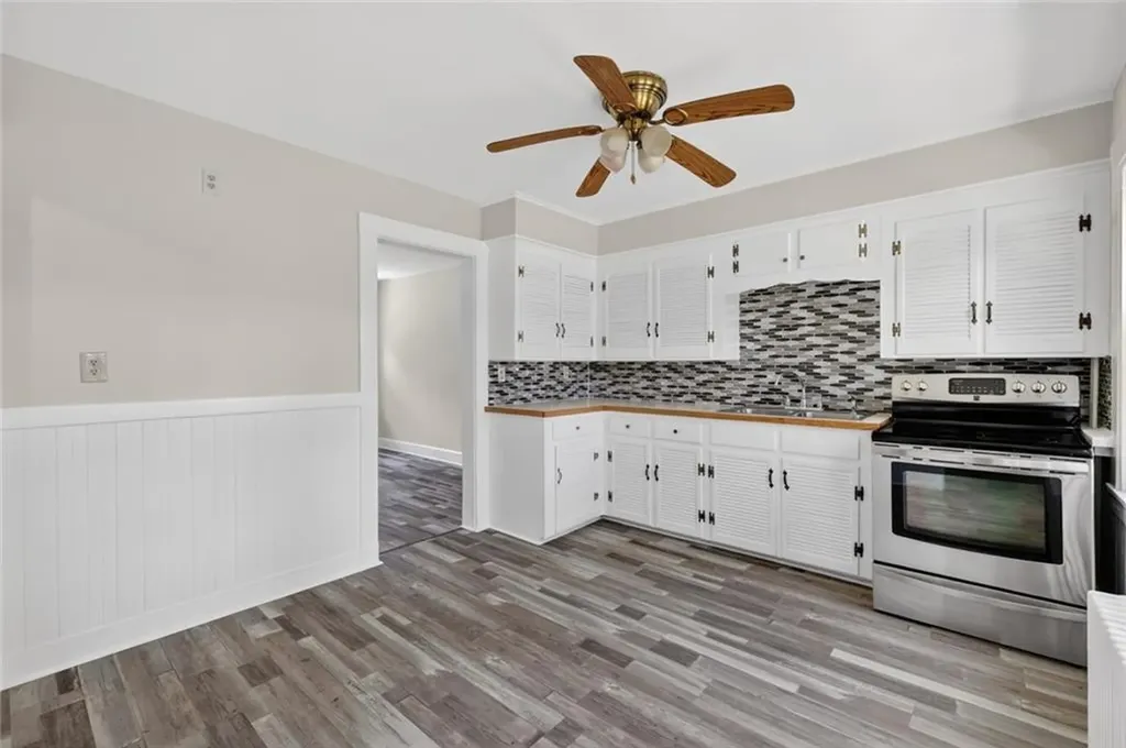 520 524 Providence Street West Warwick RI 02893
