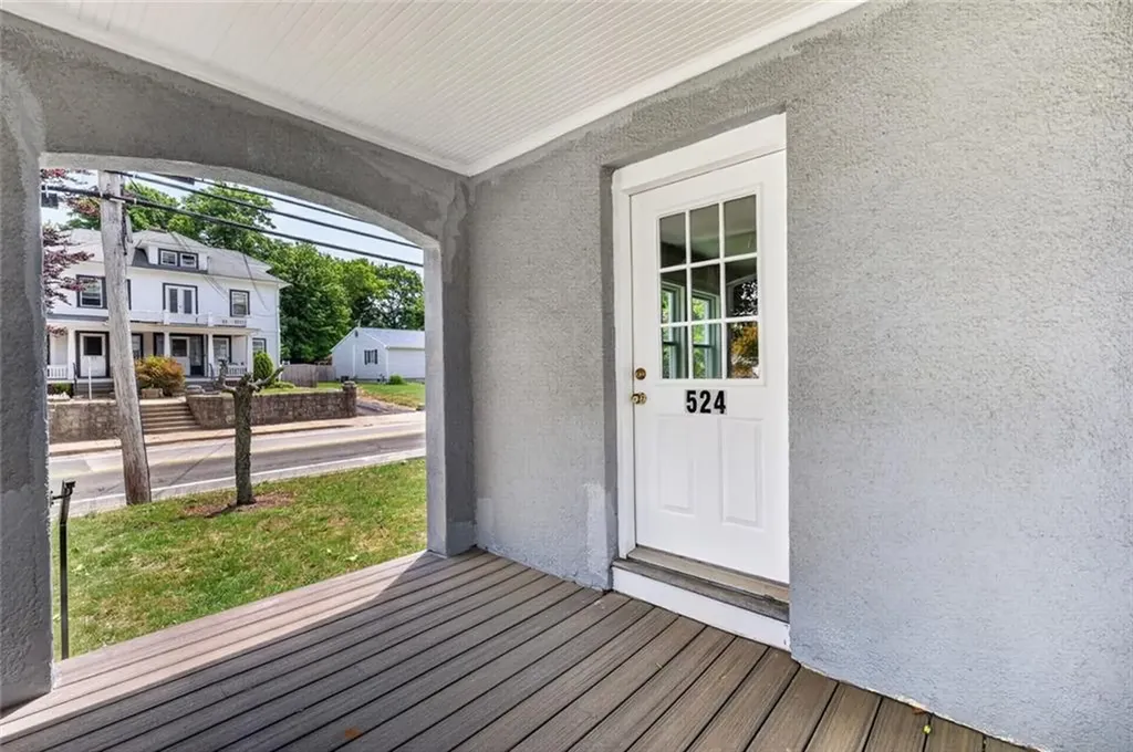 520 524 Providence Street West Warwick RI 02893
