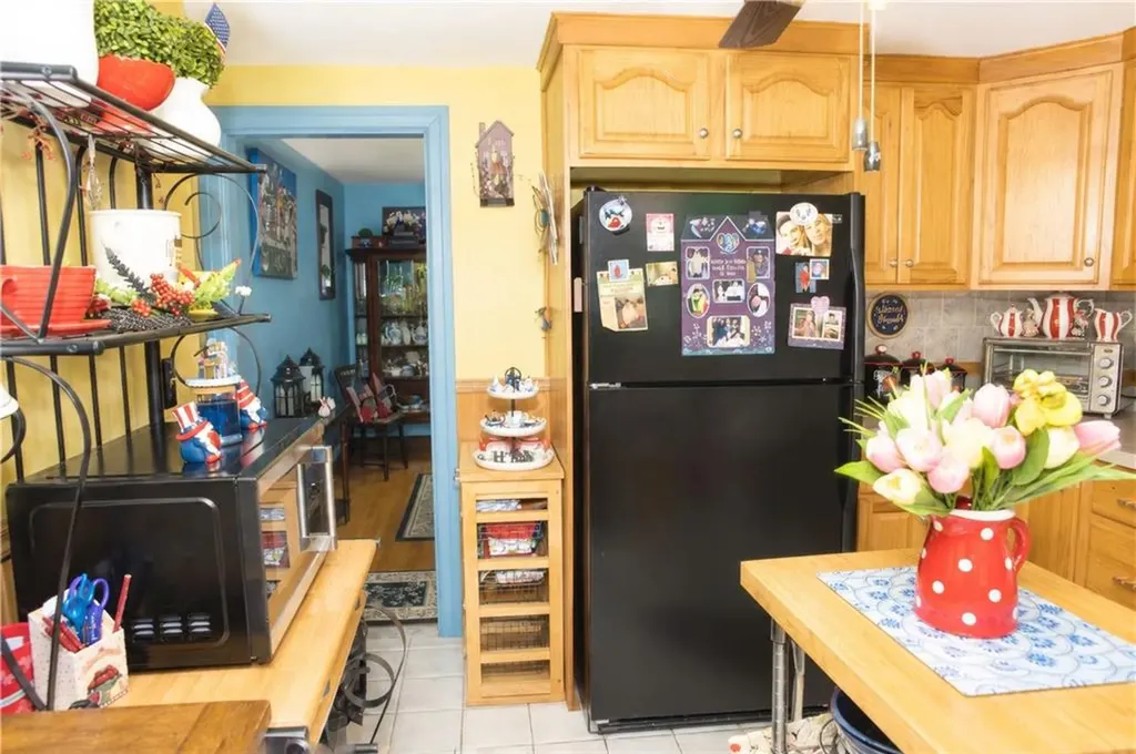 147 Pawtuxet Terrace West Warwick RI 02893