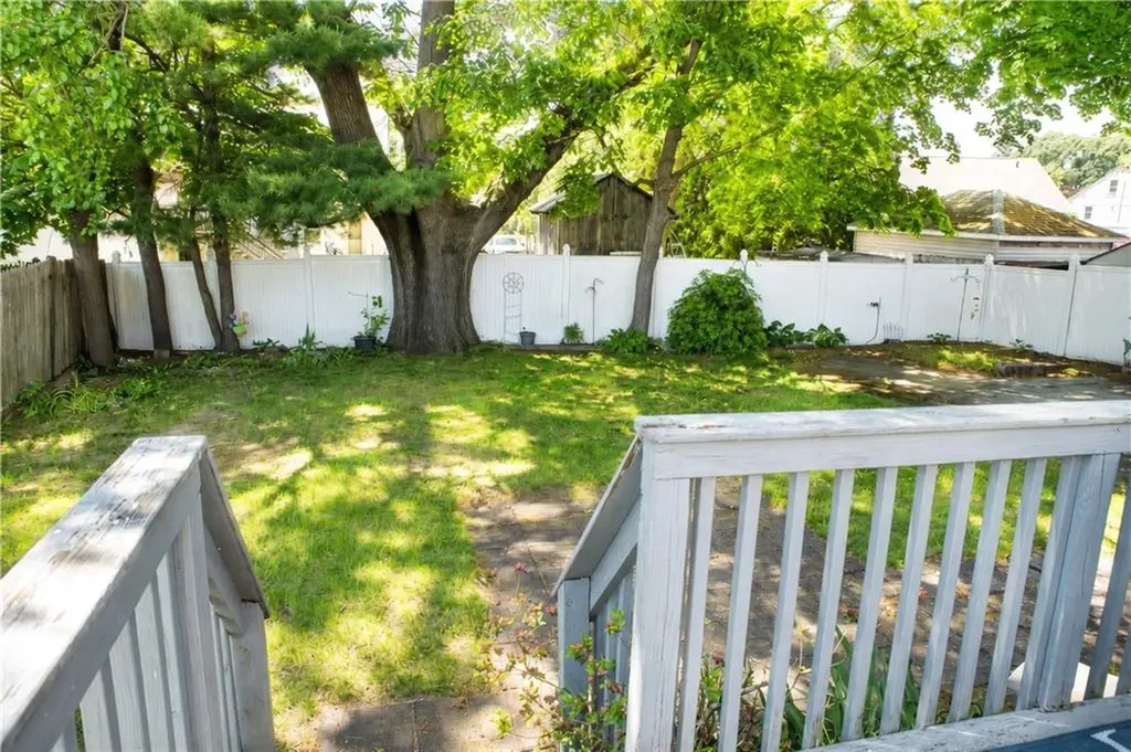 147 Pawtuxet Terrace West Warwick RI 02893
