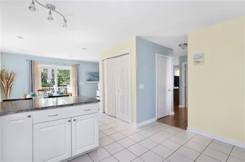 18 Altin Avenue South Kingstown RI 02881